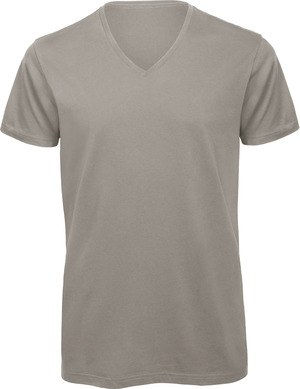 B&C CGTM044 - Mens Organic Inspire V-neck T-shirt