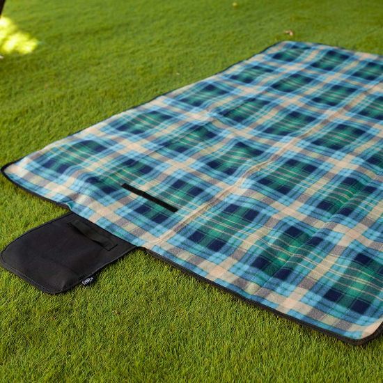 EgotierPro 52065 - Foldable Family Size Picnic Blanket with PEVA CAMPBELL
